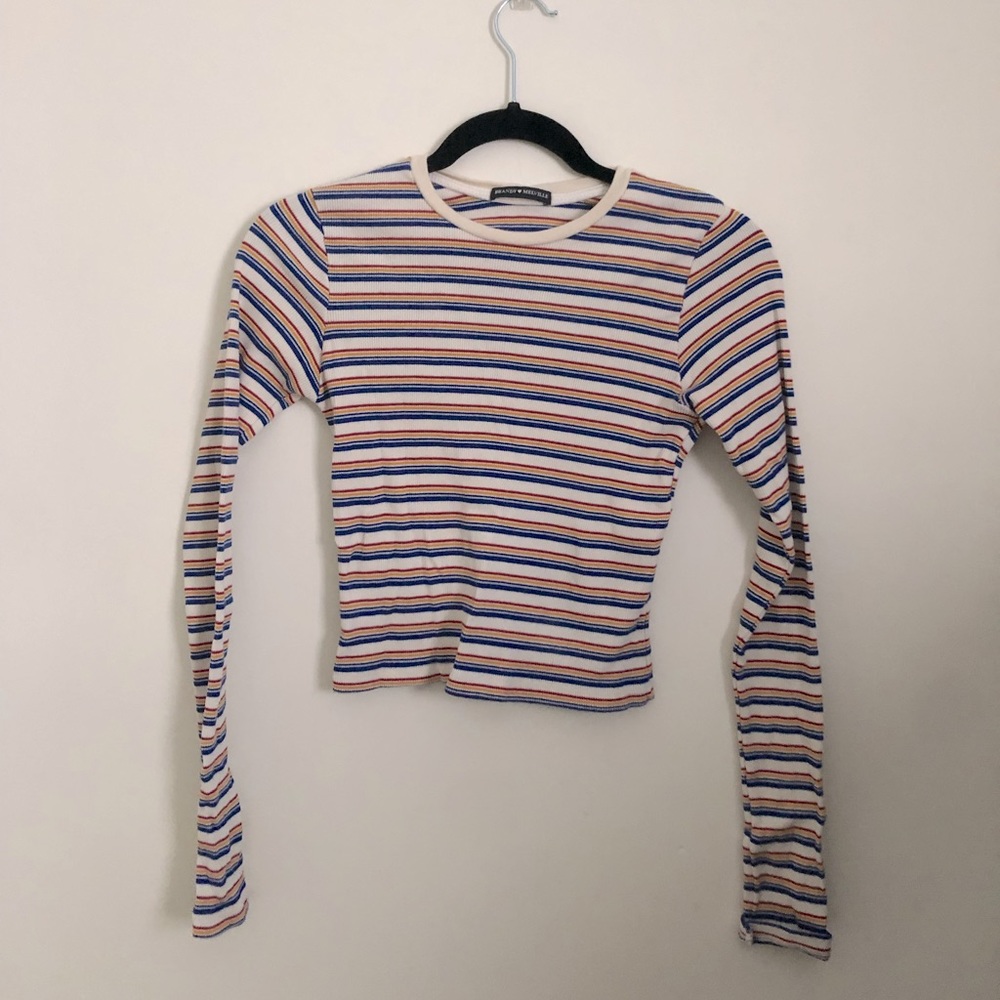 Brandy Melville cropped long sleeve